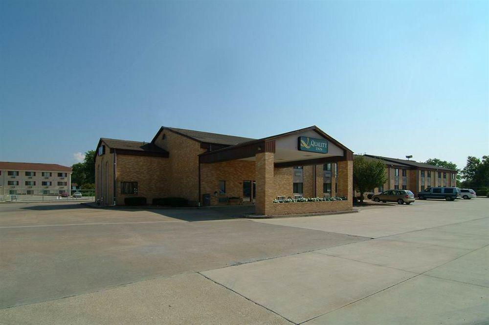 Quality Inn Burlington Near Hwy 34 Exterior foto